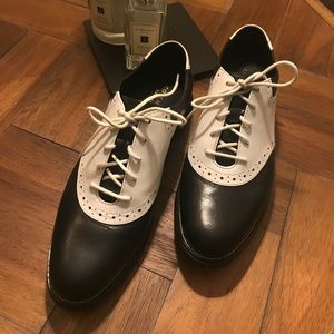 Cole Haan Black/White Flat Pointed Shoes